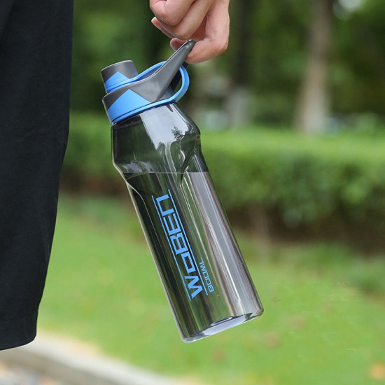 زمازم مياه رياضية مع شفاطة بلاستيكية، 3 الوان سعة 620 مل