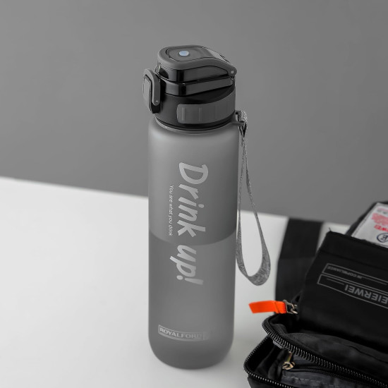 Sports water bottle with fruit strainer 1000 ml Sports water bottle with fruit strainer 1000 ml