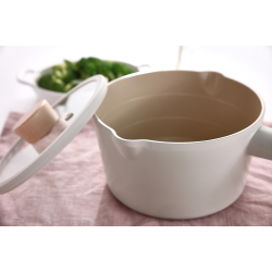 كسرول بغطاء زجاج كوري نيوفلام فيكا سعة 16 سم اوف وايت 