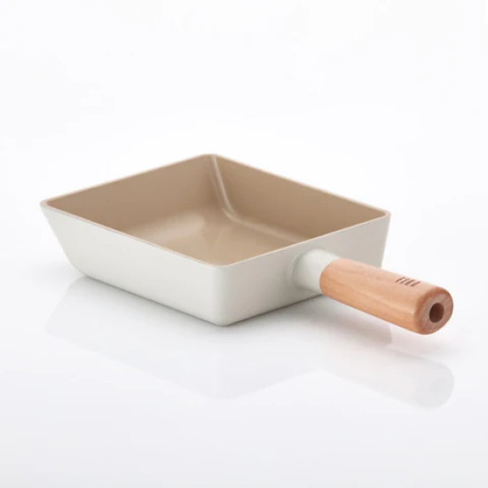 مقلاة أومليت من فيكا، مقاس 15 سم، لون اوف وايت