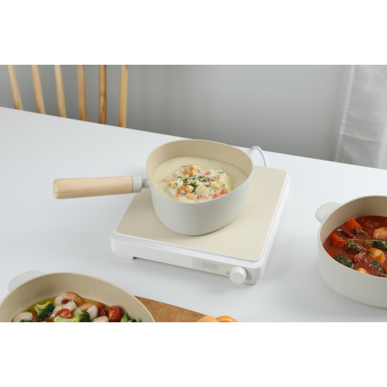 كسرول بغطاء زجاجي فيكا أبيكس سيراميك اوف وايت 18سم