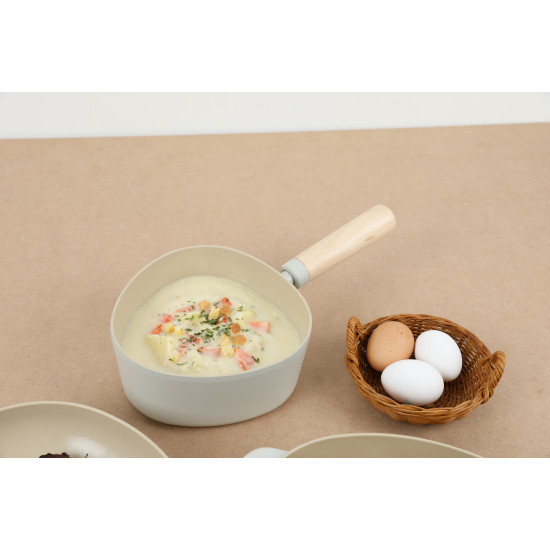 كسرول بغطاء زجاجي فيكا أبيكس سيراميك اوف وايت 18سم