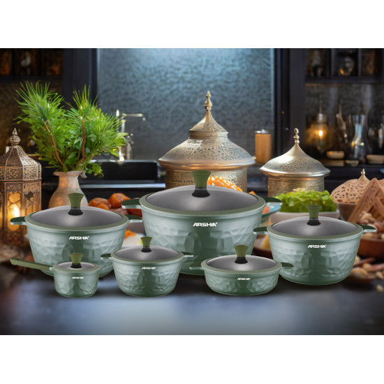 طقم أواني طهي أرشيا دايموند المصبوب 12 قطعة اخضر