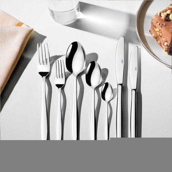 طقم أدوات المائدة مكون من 89 قطعة مع صندوق خشبي فاخر.