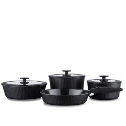 طقم أواني كوركماز نوفا براتيكا 8 قطع لون أسود